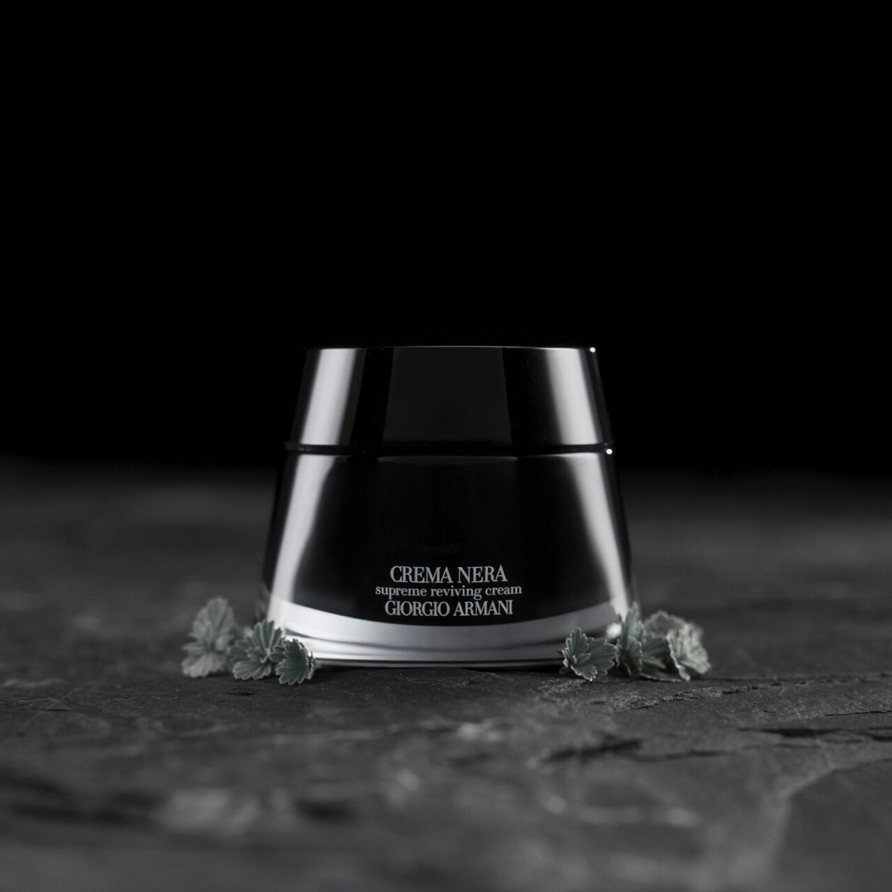 Giorgio armani crema nera outlet extrema supreme reviving cream